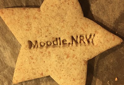 Keks mit Moodle.NRW-Schriftzug
